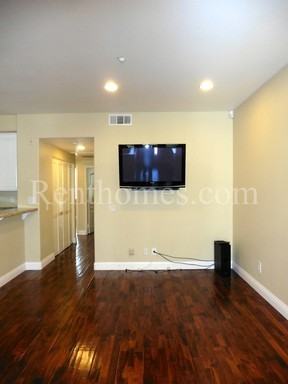 5069 Plaza Promenade - Photo 2 of 27