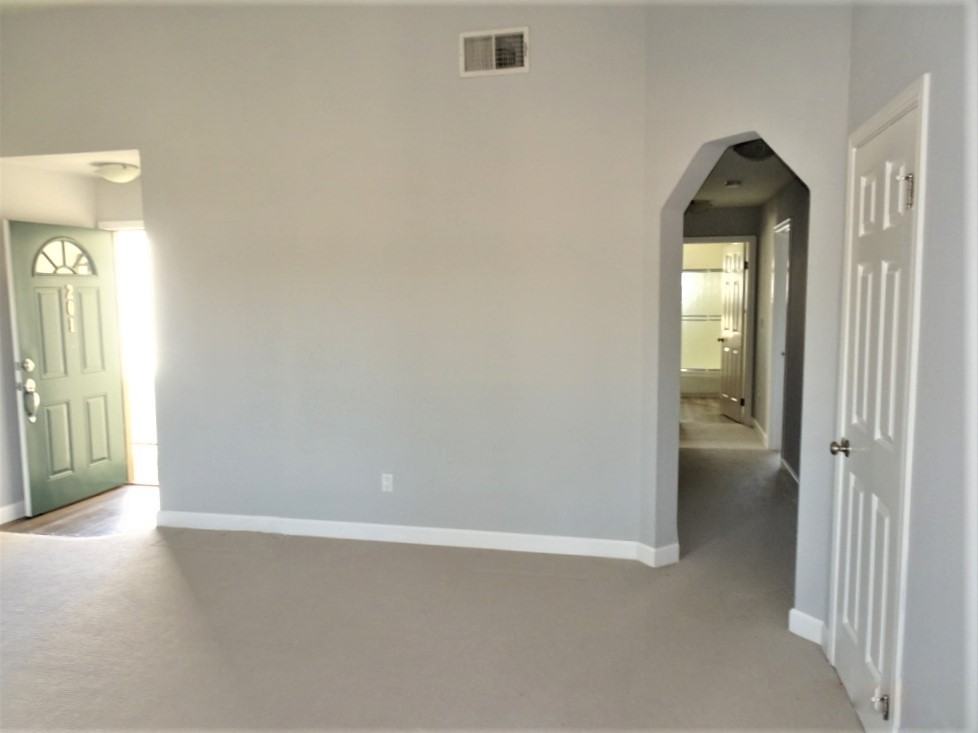 85 Tahoe Ct #201 - Photo 7 of 15