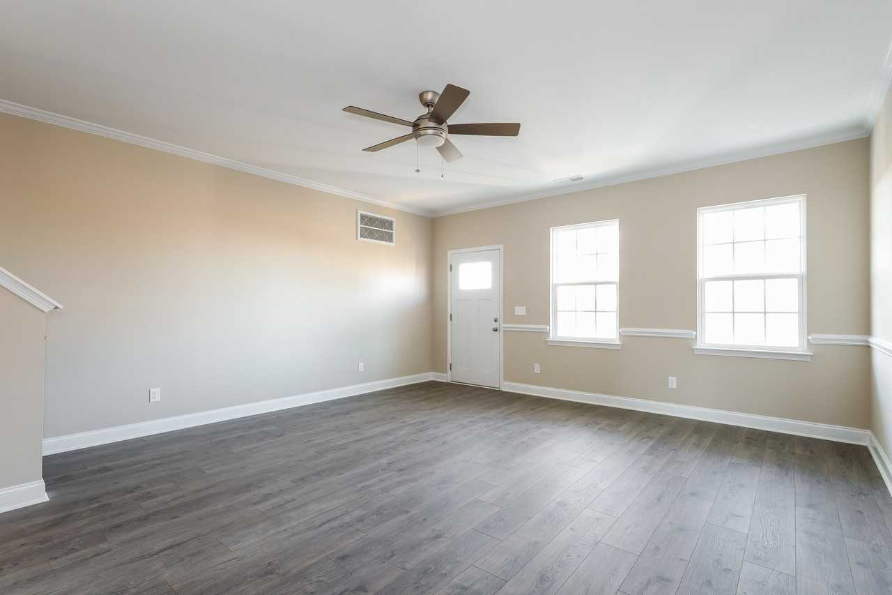 Olive Branch Rd - Photo 7 of 15