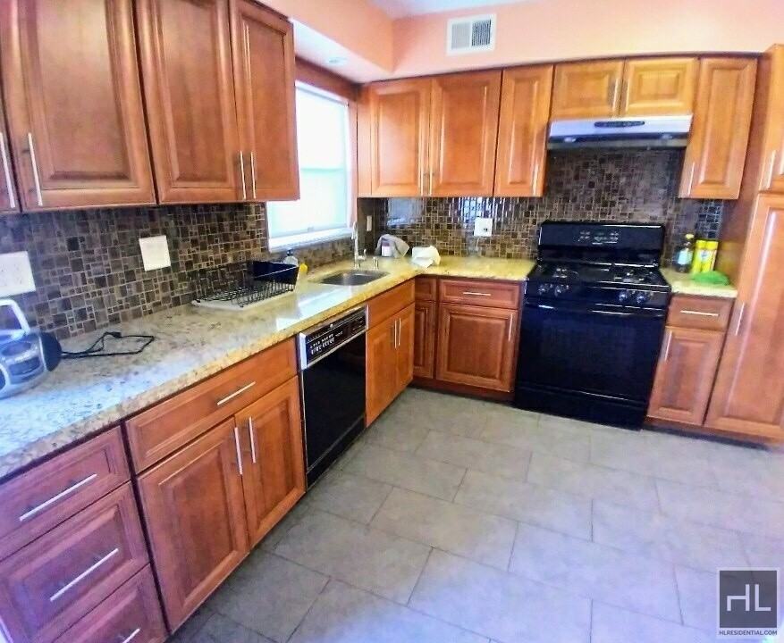 2716 Mill Ave #3 - Photo 2 of 16