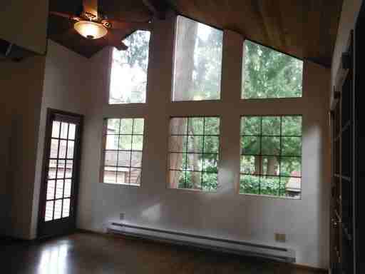 3844 NE 87th St - Photo 2 of 24