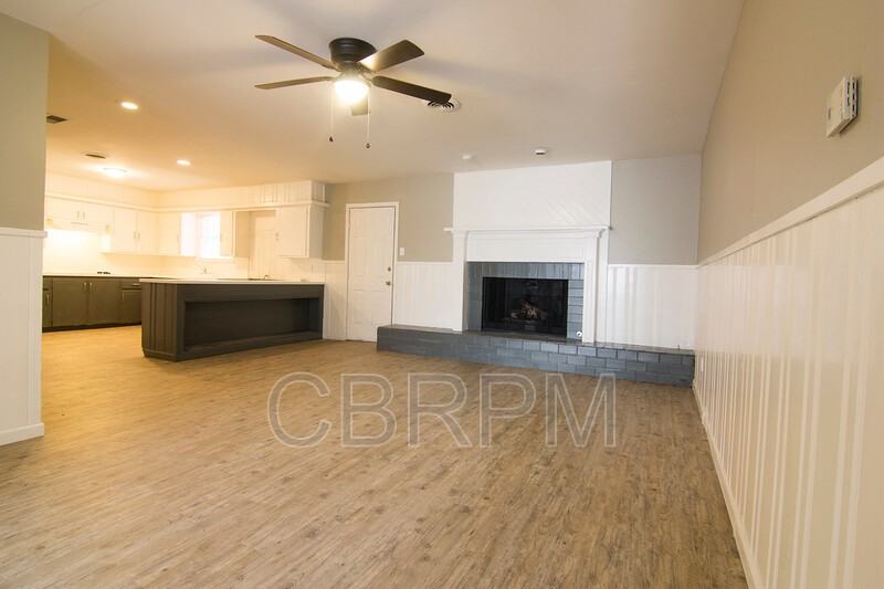 4912 15th Street - Photo 2 of 12