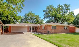 featured image of 4924 17th Street