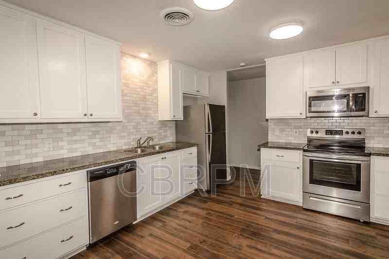 4924 17th Street - Photo 5 of 18