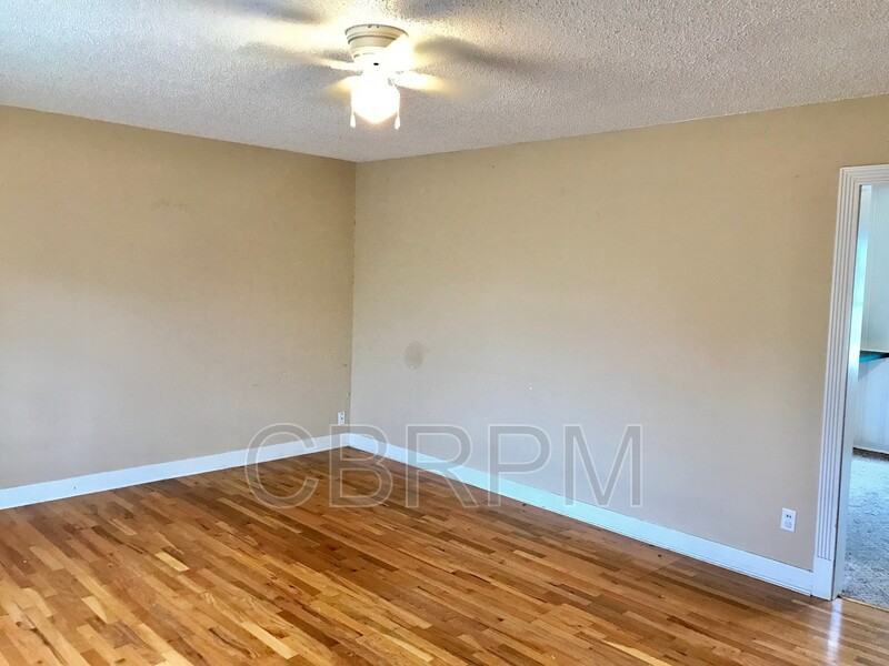 3202 28th Street - Photo 3 of 14