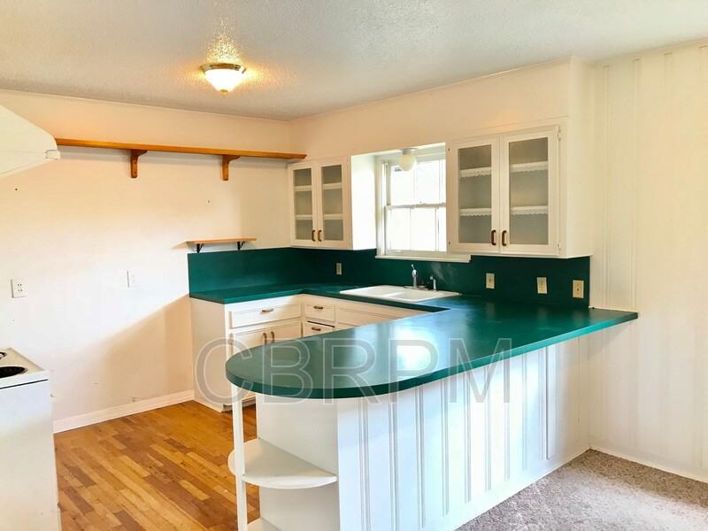 3202 28th Street - Photo 4 of 14