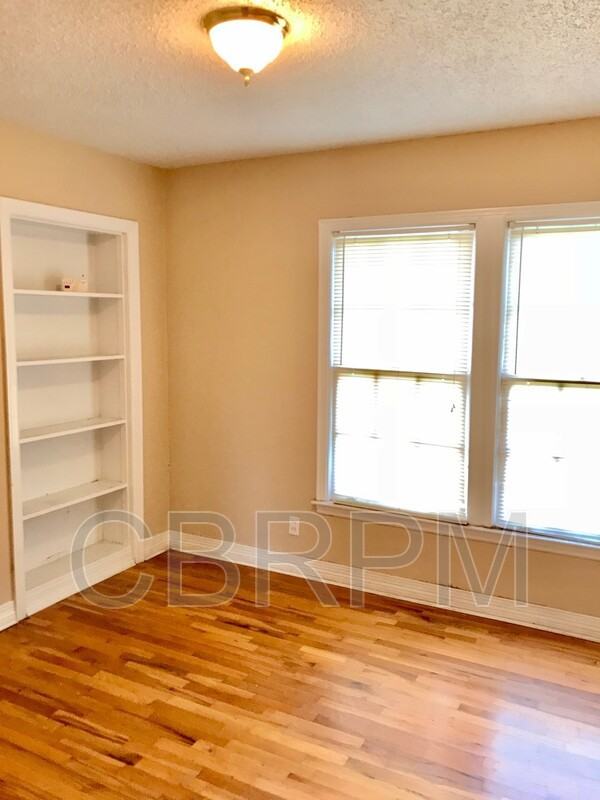 3202 28th Street - Photo 7 of 14