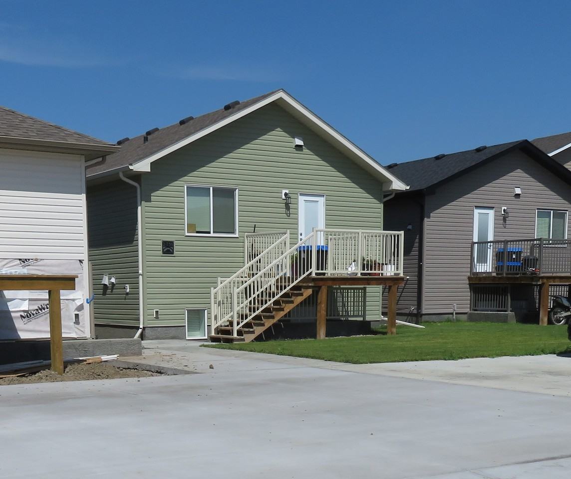 739 Coalbrook Close West #1 - Photo 3 of 16