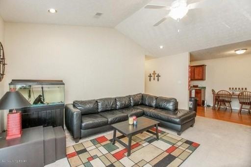 11911 Tazwell Dr #5 - Photo 3 of 7