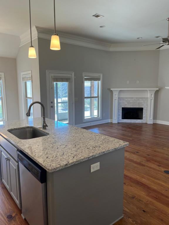 1998 Eastridge Cir - Photo 3 of 11