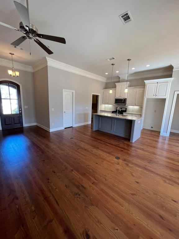 1998 Eastridge Cir - Photo 4 of 11