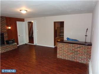 400 Wanamaker Ave - Photo 3 of 25