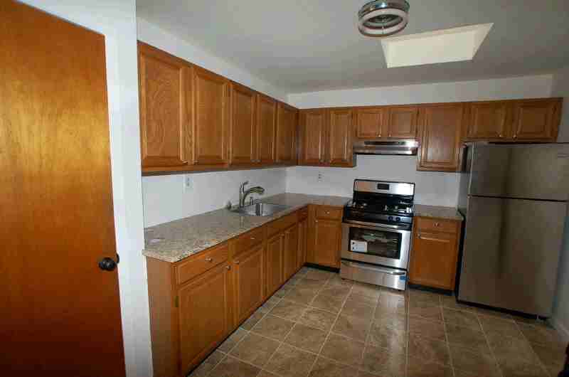 410 Jericho Turnpike - Photo 2 of 13