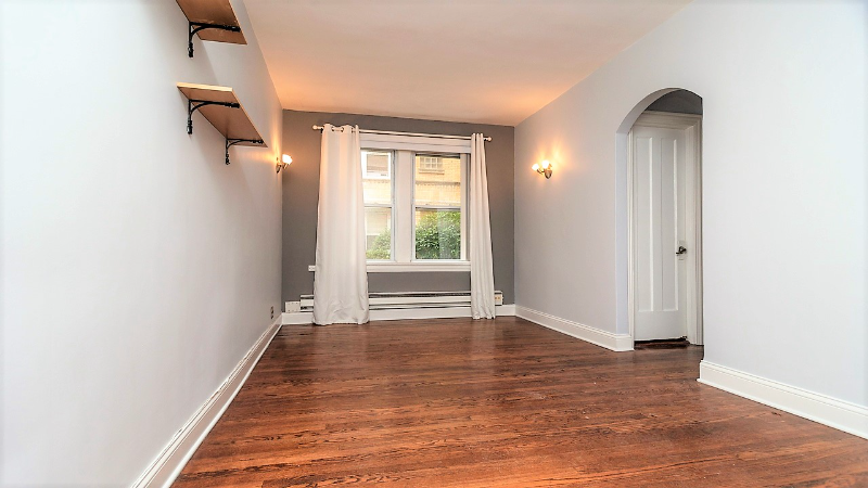 840 W Ainslie St #DC - Photo 2 of 15