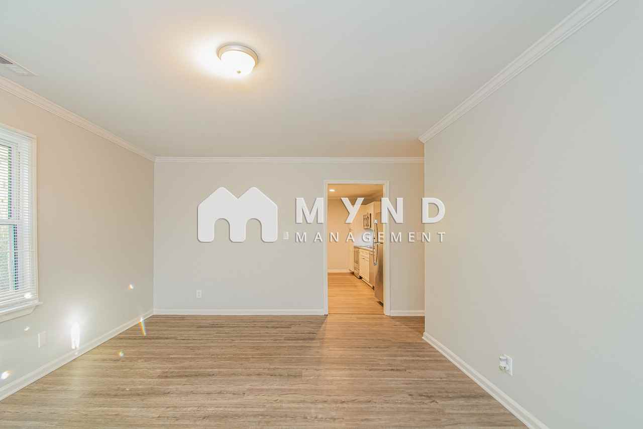 2301 Charles St - Photo 2 of 16