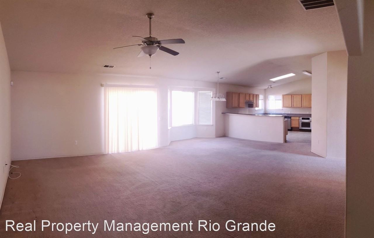 7144 Alicante Ave Sw - Photo 2 of 8