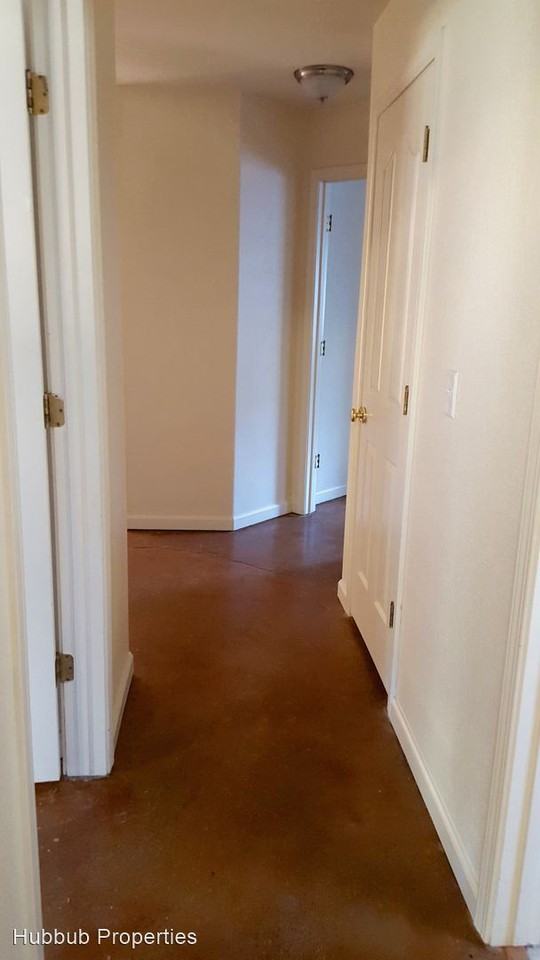 1514 Mussel Shoals Ave - Photo 3 of 8