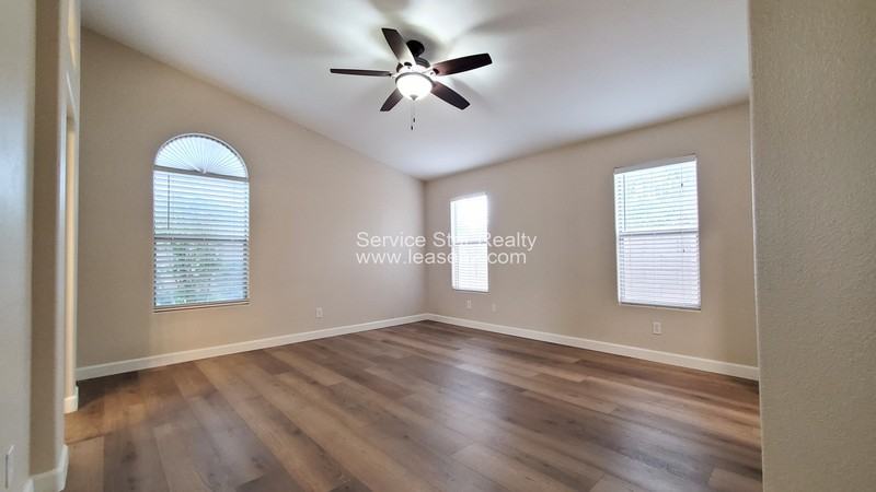 1787 E Erie St - Photo 3 of 26