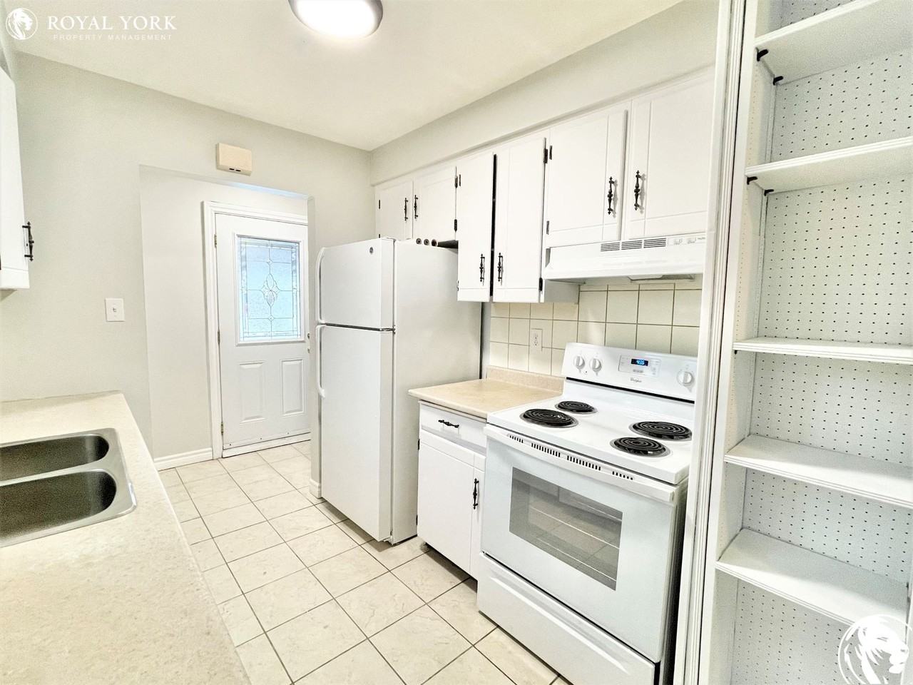 349 Cranbrook Dr #1 - Photo 2 of 18