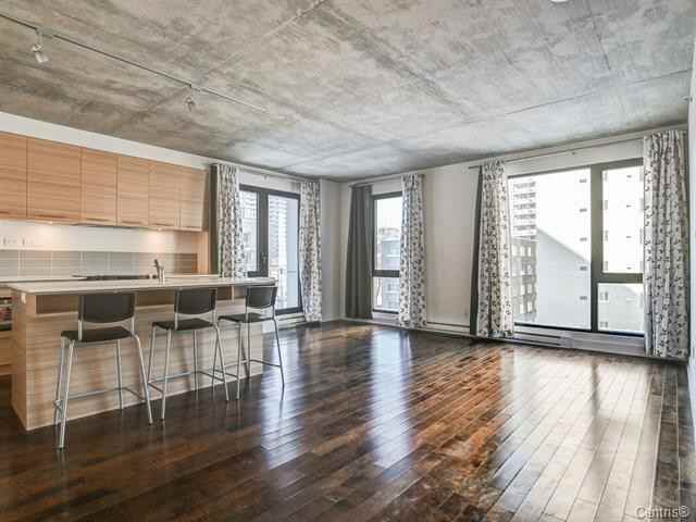 1414 Rue Chomedey - Photo 2 of 28