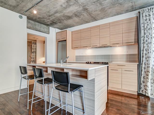 1414 Rue Chomedey - Photo 3 of 28