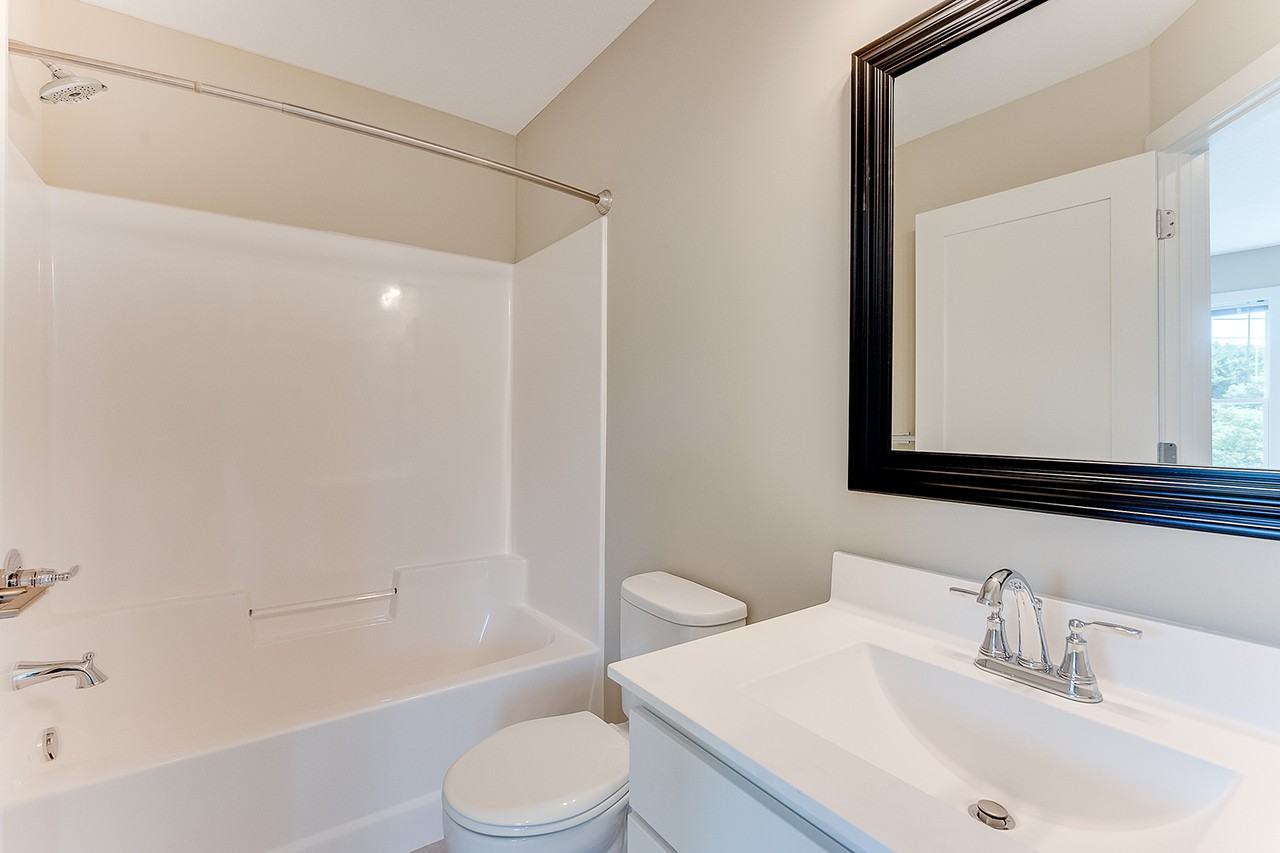 152 Dale St N #2 - Photo 7 of 15