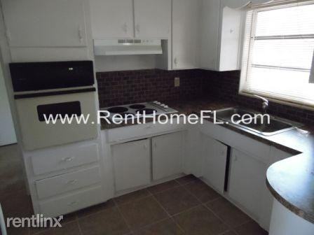 2006 Rockwell Rd - Photo 3 of 4