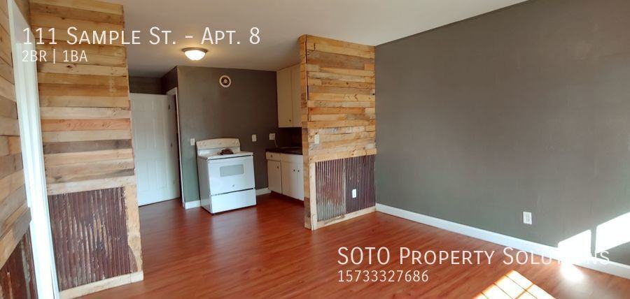 111 Sample St #8 - Photo 3 of 18