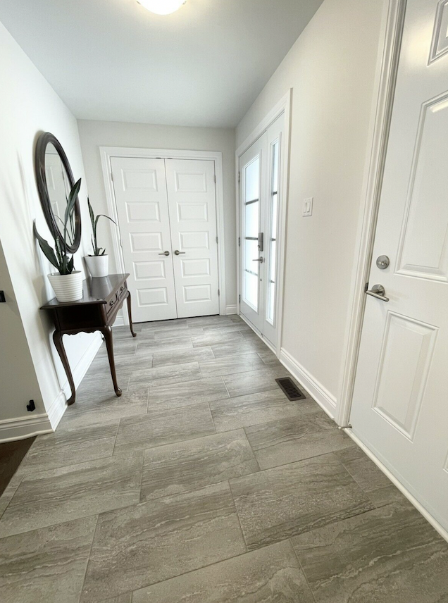 156 Saint Malo Place - Photo 3 of 14