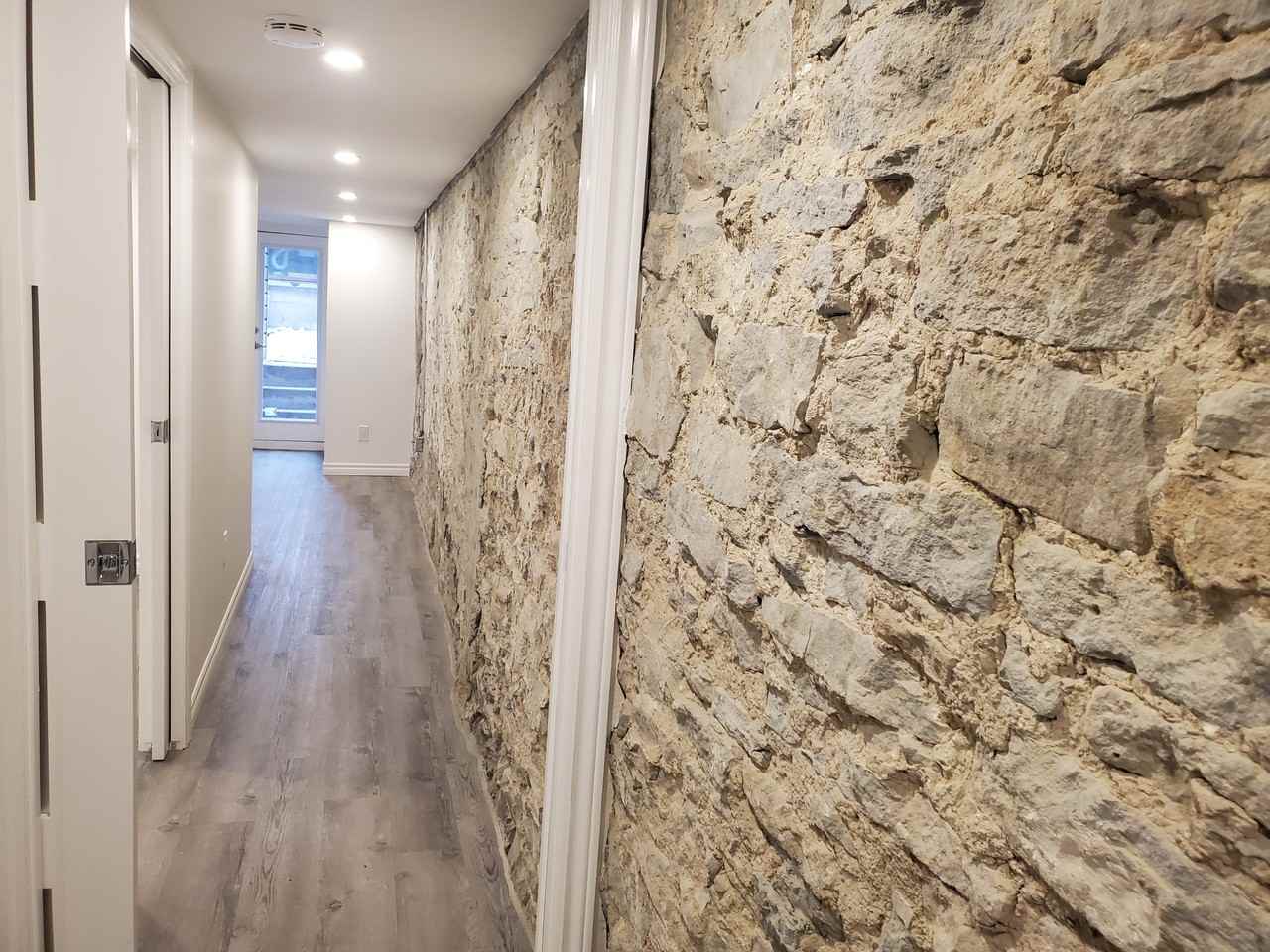 1300 Lansdowne Avenue - Photo 7 of 14