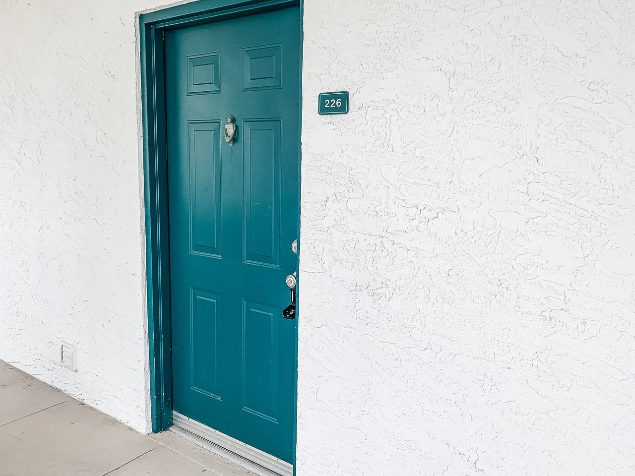 4274 Calinda LaneUnit 226 #3 - Photo 3 of 23