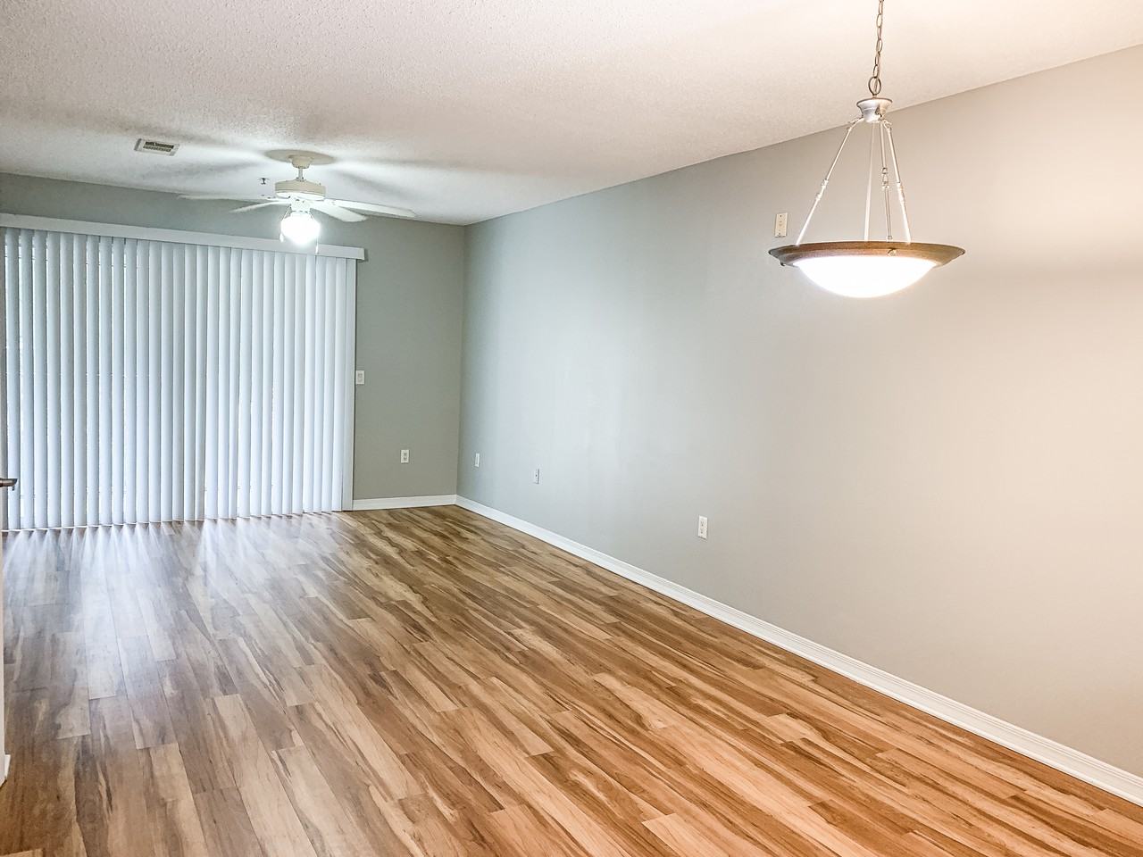 4274 Calinda LaneUnit 226 #3 - Photo 6 of 23