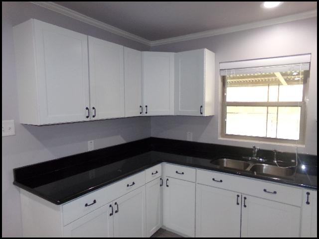 305 W I Ave - Photo 7 of 10