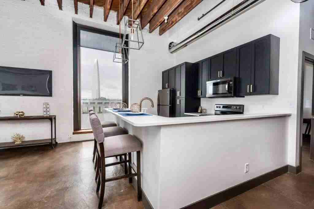 Peper Lofts - Photo 3 of 34