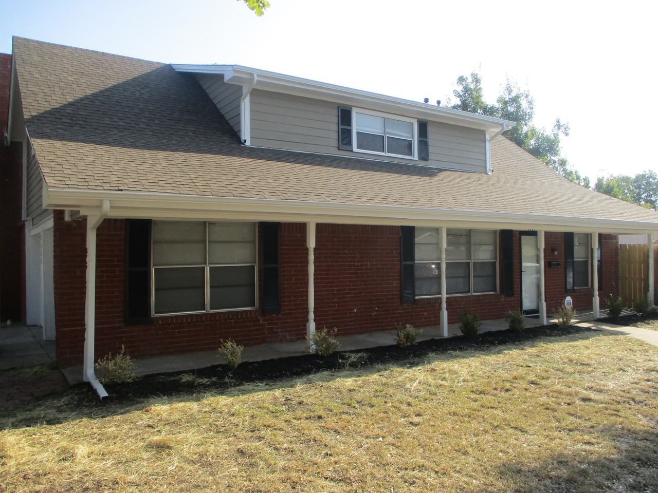 2558 Duringer Rd - Photo 2 of 23