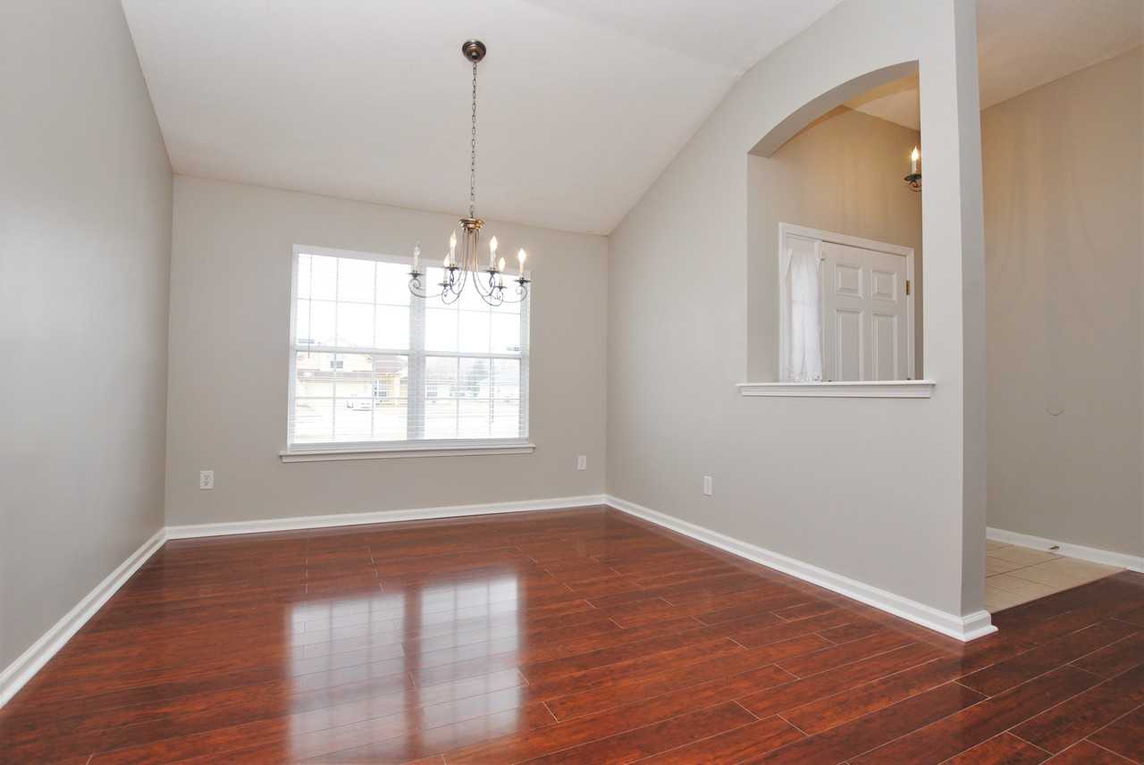 11908 Raindrop Rd - Photo 2 of 21