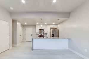 featured image of 9 E 4th St