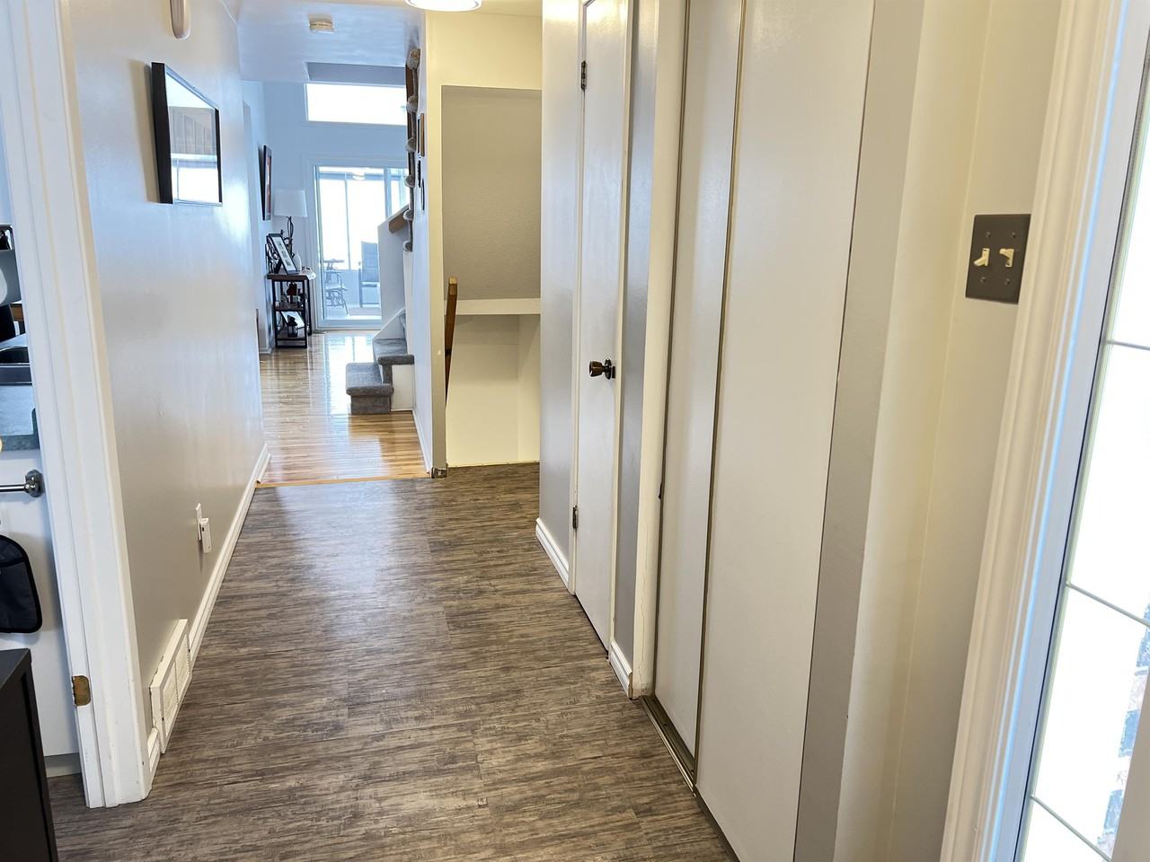 730 Mooney's Bay Place 1 Apartments 730 Mooney'S Bay Pl, Ottawa, ON