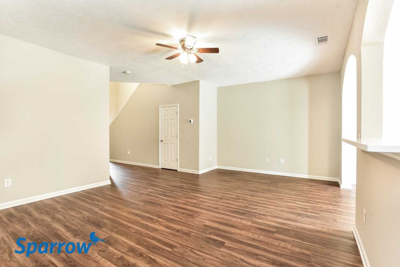 8802 Dolcetto Grv - Photo 3 of 13