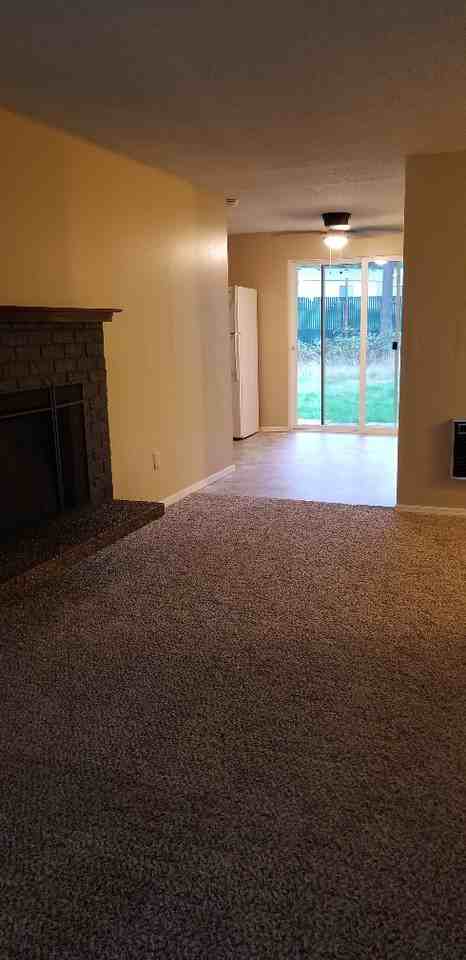 9210 204th St E - Photo 2 of 11