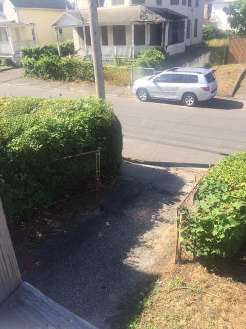 638 Seaview Ave #2 - Photo 2 of 25