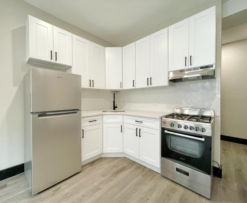 55 Lincoln St #205