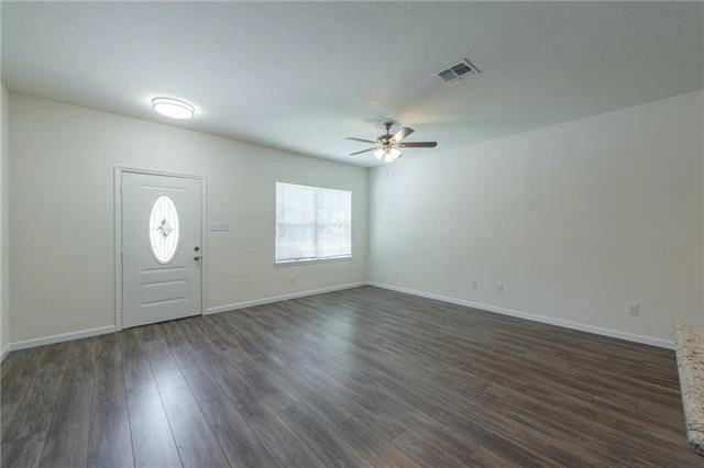 2116 Blandin St - Photo 3 of 11