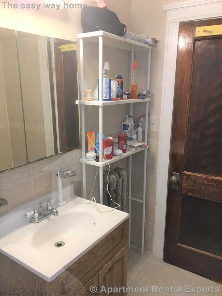 158 Magazine St #27 - Photo 5 of 10