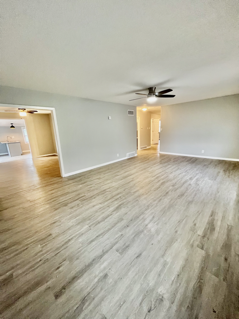 16421 E Crackerneck Rd - Photo 2 of 22