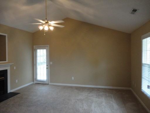 105 Cedar Ridge Cir - Photo 3 of 15
