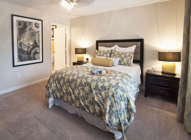 1625B Cobb Pkwy N - Photo 3 of 6