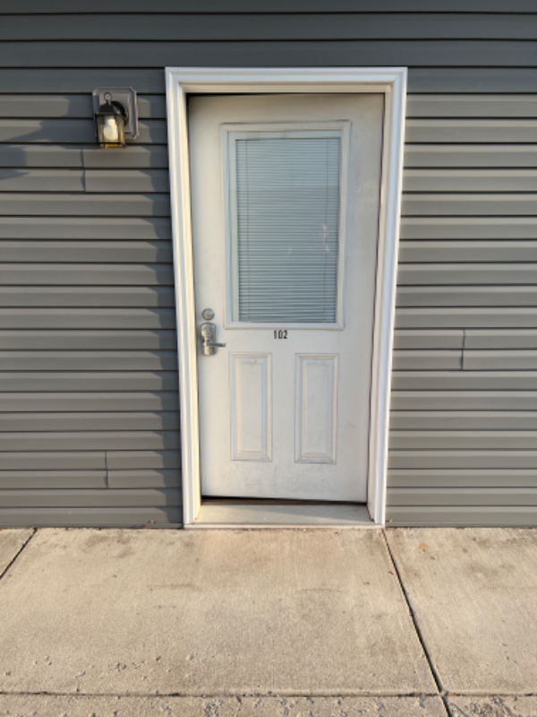 54 Franklin Court #102 - Photo 2 of 8