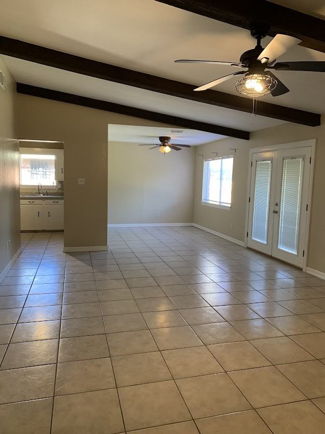 6104 North 30th Street - Photo 3 of 4