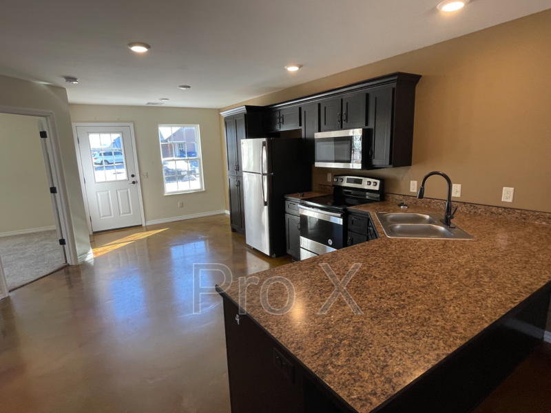 407 N Elliott St #B - Photo 4 of 14